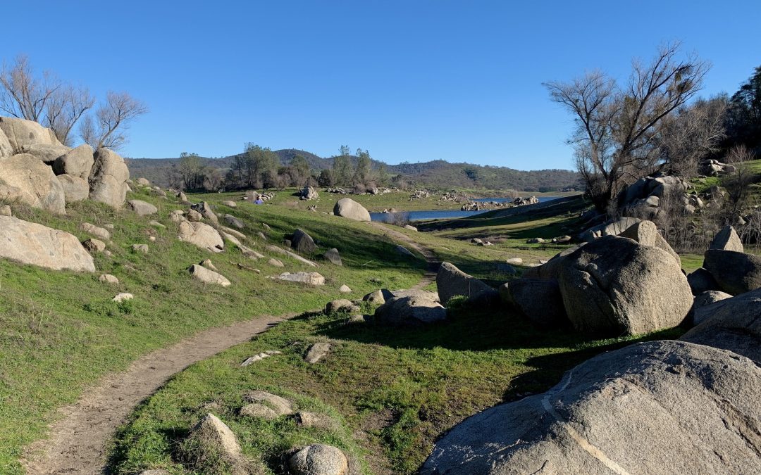 Setting Sail on Folsom Lake: A Guide to Unforgettable Boating Adventures