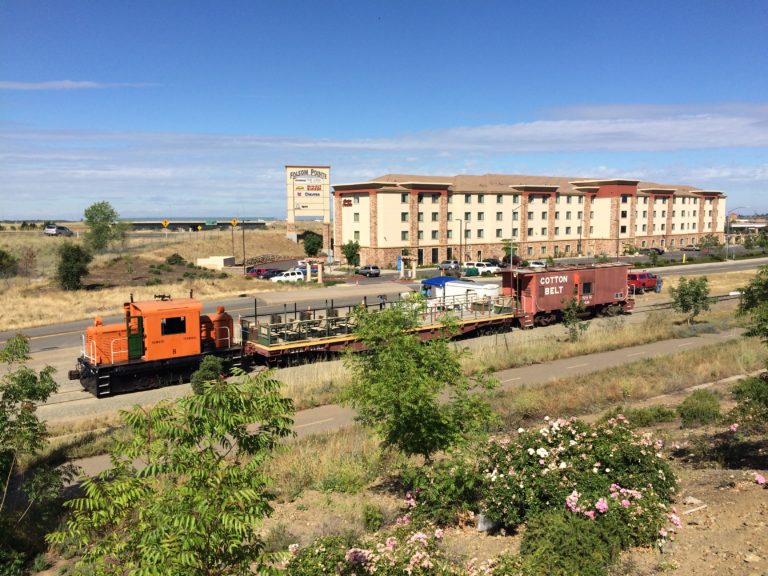 Diesel train at Hampton Station in Folsom